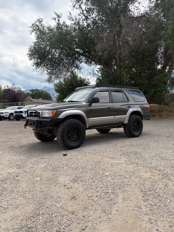 1997 Toyota 4Runner · SR5 Sport Utility 4D in Salt Lake City, UT (photo 2) — photo 2