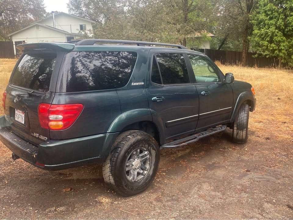 2003 Toyota Sequoia Limited 4WD in Nevada City, CA (photo 5) — photo 5