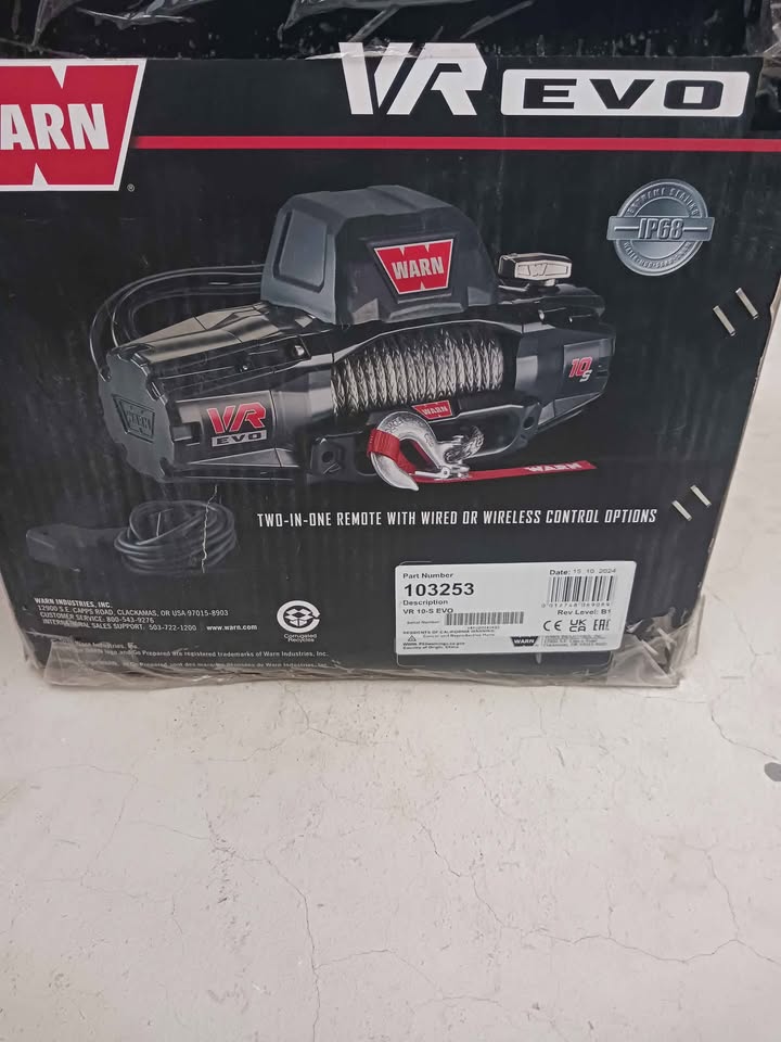 Warn vr Evo 103253 winch . Vr10s 10,000.00 lb in Gardnerville, NV (photo 2)