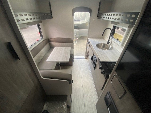 2024 Lance 805 in Spokane, WA (photo 10) — photo 10