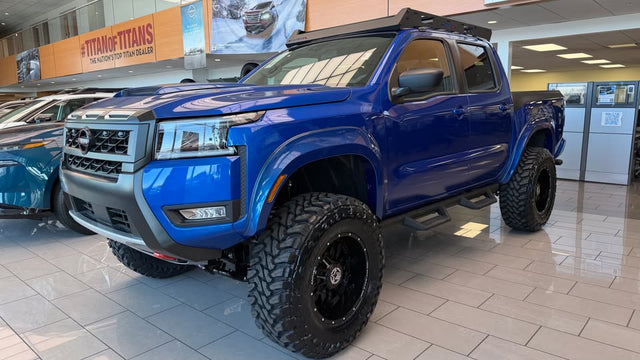 2026 Nissan frontier pro-4x — photo 2