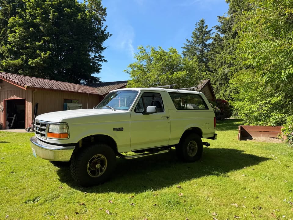 1995 Ford Bronco in Port Orchard, WA (photo 5) — photo 5