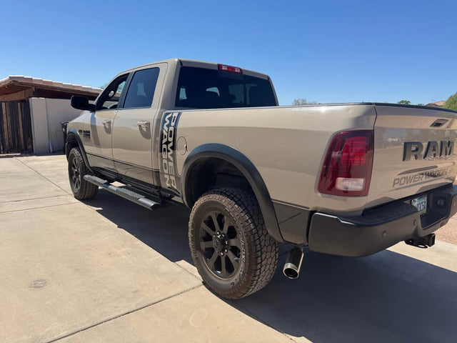 2018 Ram power wagon 4 x 4 recent Tires like new condition 6.4 V
Heavy duty transfer case factory — photo 3