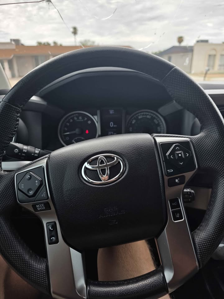 2021 Toyota Tacoma Double Cab · SR5 Pickup 4D 5 ft in Phoenix, AZ (photo 6) — photo 6