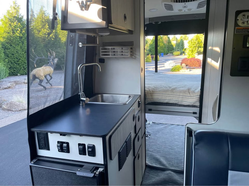 2022 Winnebago revel 44e in Portland, OR (photo 11) — photo 11