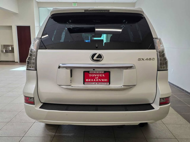 2021 Lexus GX 460 Premium w/ Premium Package in Seattle, WA (photo 5) — photo 5
