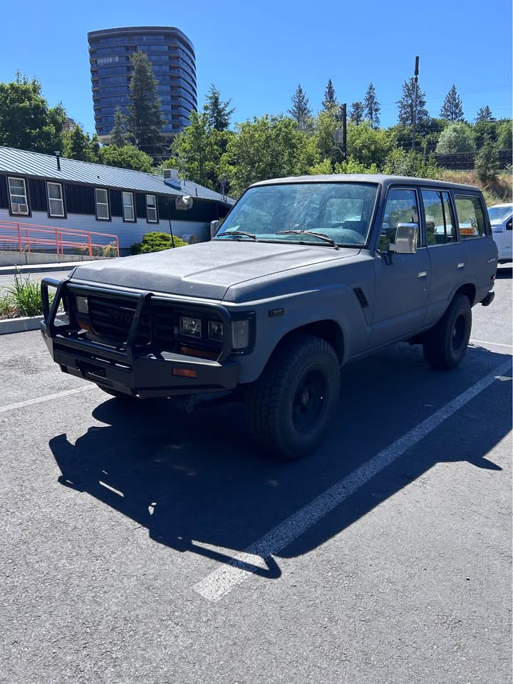 1988 Toyota Landcruiser in Spokane, WA (photo 3)