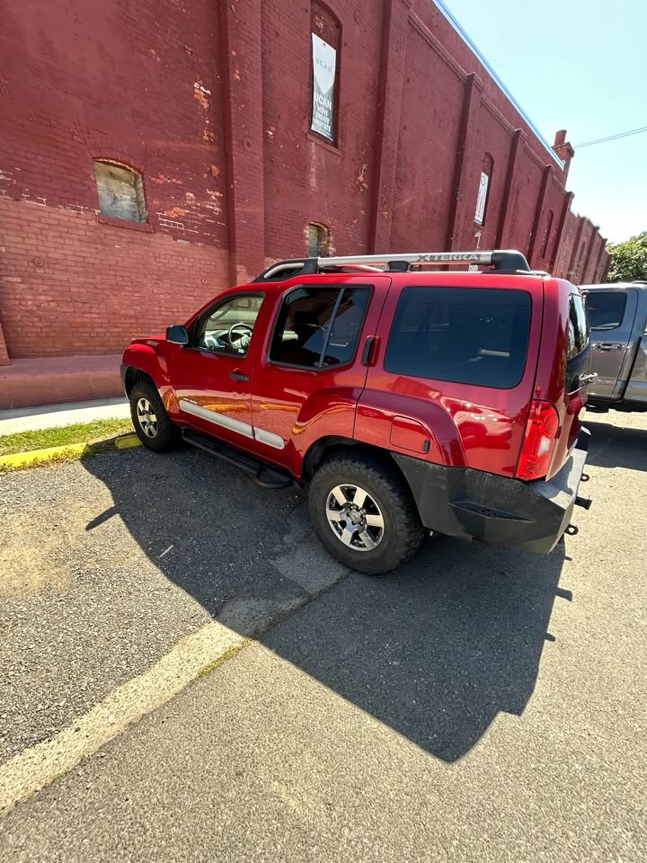2010 Nissan Xterra · PRO-4X Sport Utility 4D in Santa Rosa, CA (photo 8) — photo 8