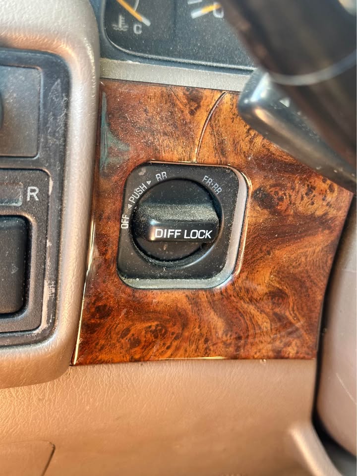 1996 Toyota Landcruiser · Sport Utility 4D in El Cajon, CA (photo 4) — photo 4