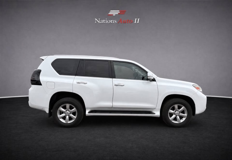 2011 Lexus GX 460 in Denver, CO (photo 4) — photo 4