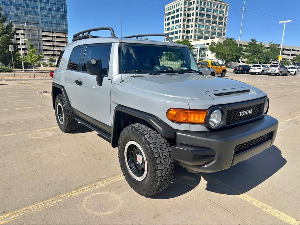 2013 Toyota FJ Cruiser TRAIL TEAMS SPECIAL EDITION in Denver, CO (photo 1) — photo 1