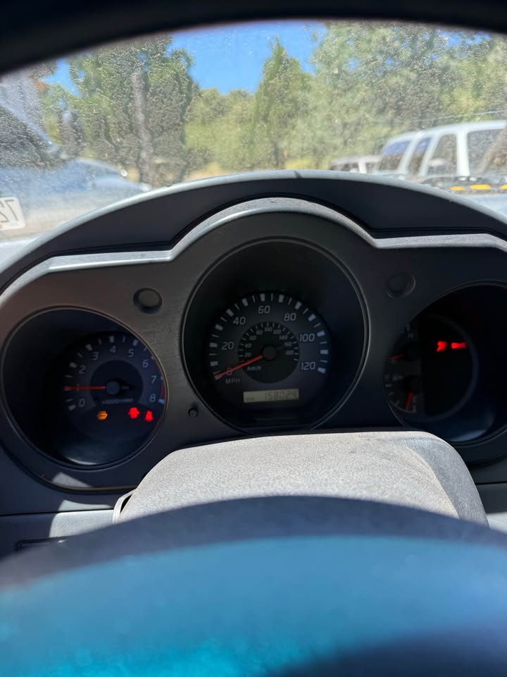2002 Nissan Xterra 4x4 manula in San Diego, CA (photo 7) — photo 7