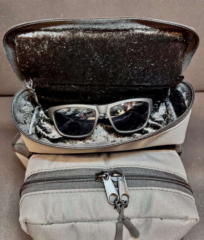 Headrest Storage Boss — photo 9