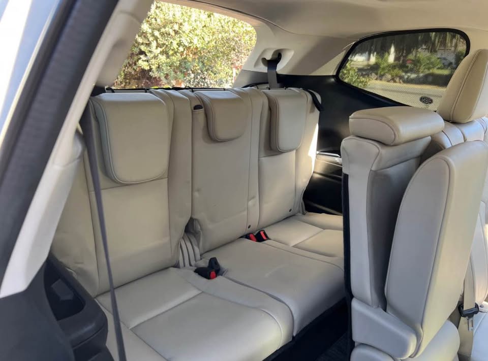2019 Subaru Ascent Unlimited Touring AWD in Madera, CA (photo 7) — photo 7
