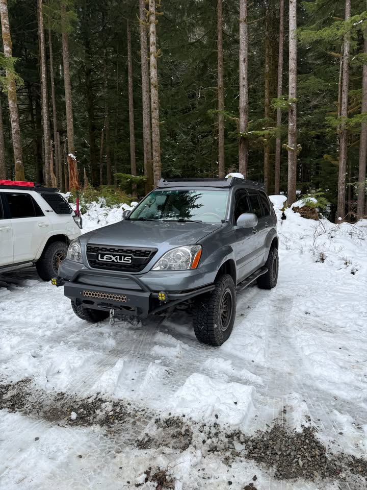 2004 Lexus gx470 in Kirkland, WA (photo 2) — photo 2
