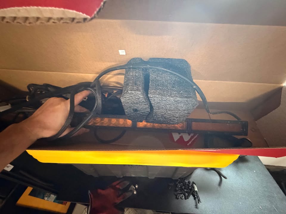 Diode Dynamics Stage Series 30" Amber Classic Light Bar With Harness in Boulder, CO (photo 4) — photo 4