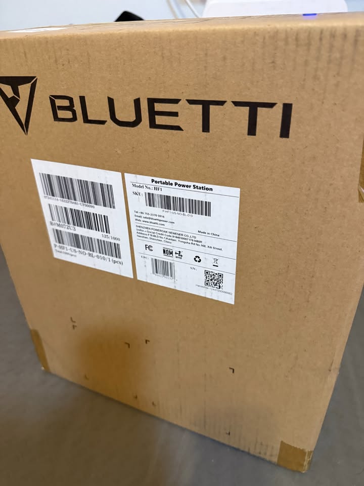 Bluetti Handsfree1 300W power station in Riverside, CA (photo 3) — photo 3