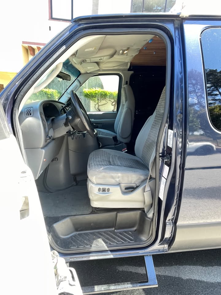 2005 Ford quigley 4x4 econoline in San Francisco, CA (photo 7) — photo 7