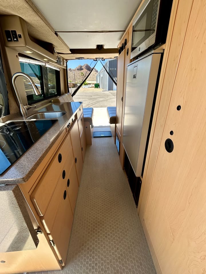 2020 Mercedes-Benz sprinter sportsmobile 4x4 in Gold Canyon, AZ (photo 5) — photo 5