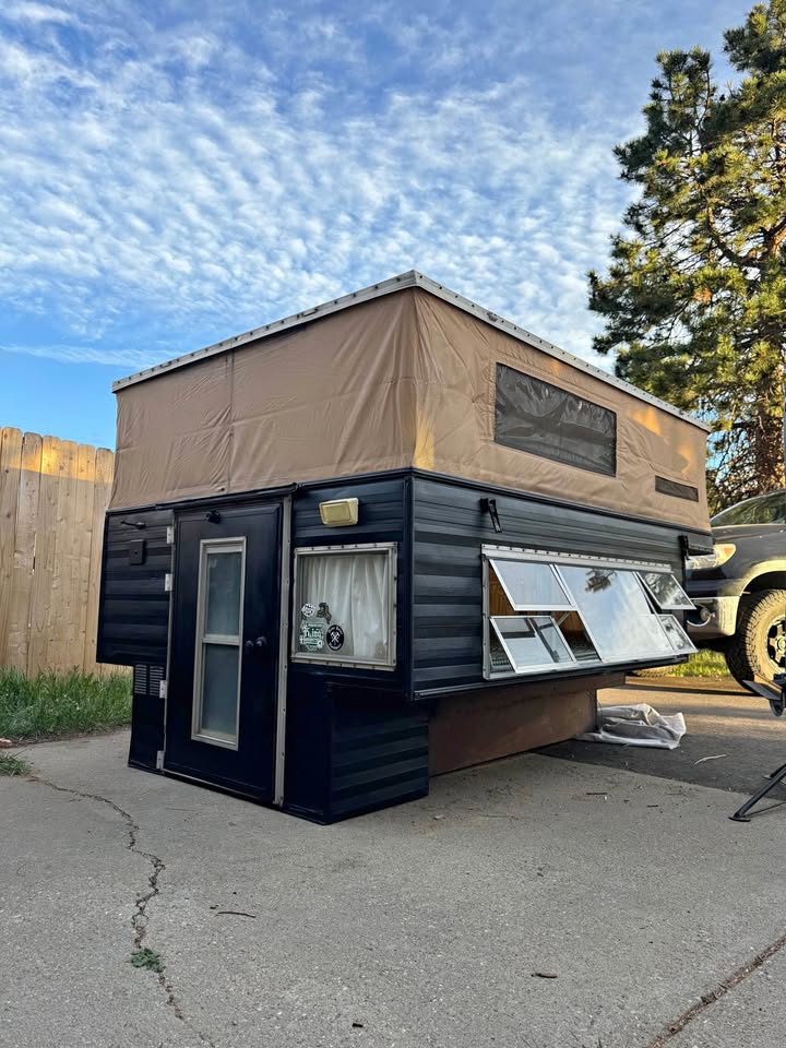 Four wheel camper in Morrison, CO (photo 1) — photo 1