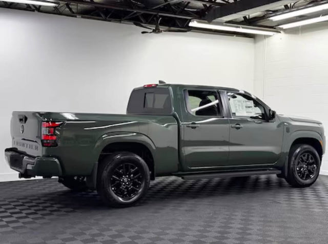 2026 Nissan Frontier · SV Dark Armor — photo 3