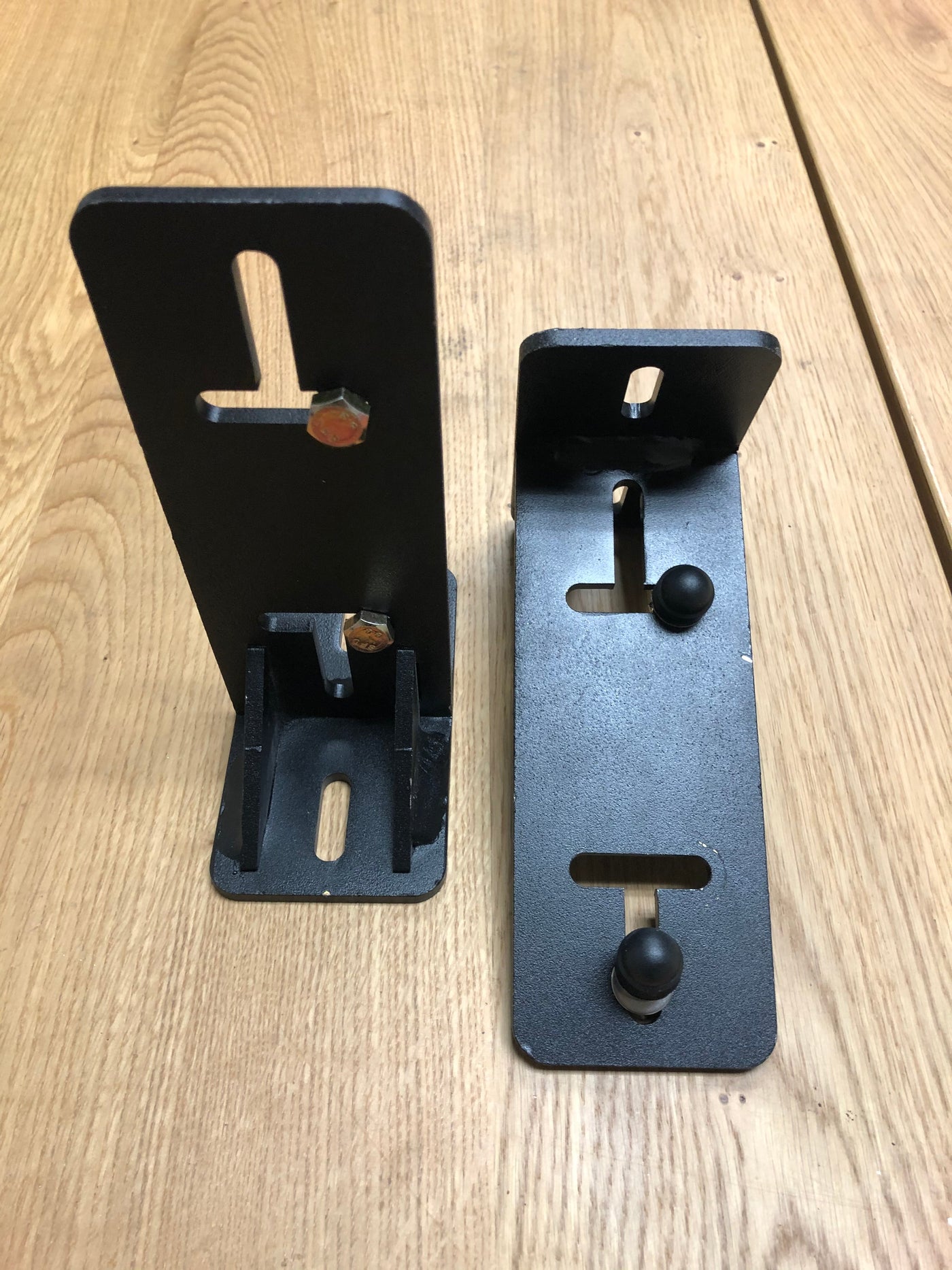 K9 Load Bar Awning Mount — photo 3
