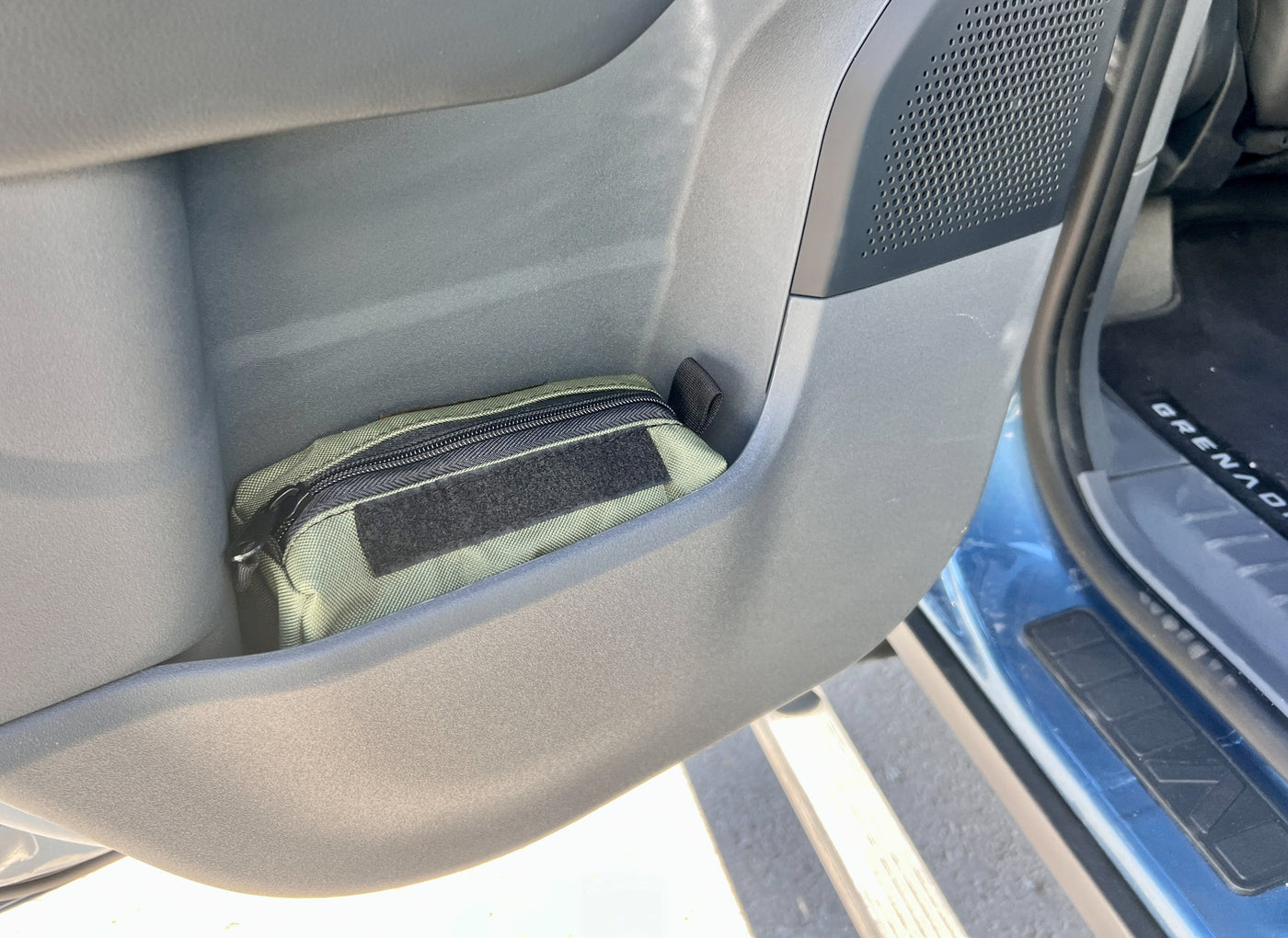 INEOS Grenadier Door Storage Cubby Small Pouch - 8"x3"x4" (PAIR) — photo 3