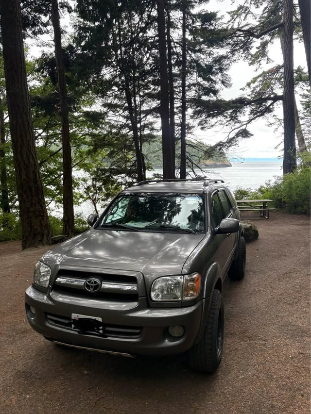 2005 Toyota Sequoia · SR5 Sport Utility 4D in Everett, WA (photo 1)