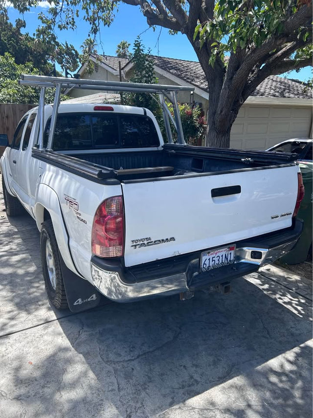 2008 Toyota Tacoma · SR5 Pickup — photo 3