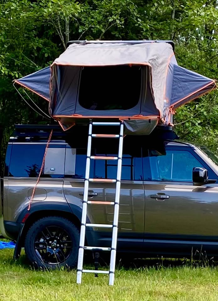 Roof Nest Condor roof top tent in Normandy Park, WA (photo 2)