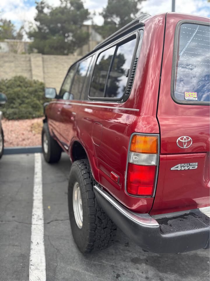 1991 Toyota Landcruiser · Sport Utility 4D in La Mesa, CA (photo 9) — photo 9
