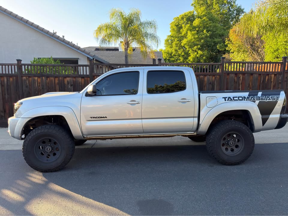 2007 Toyota Tacoma Double Cab · Pre Runner in Rocklin, CA (photo 1)