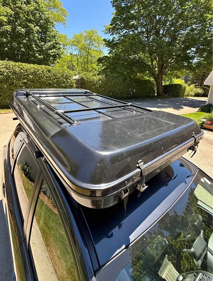 Roofnest Sparrow X Rooftop Tent – Hard Shell – Roof Rack – Like New in Phoenix, AZ (photo 1) — photo 1