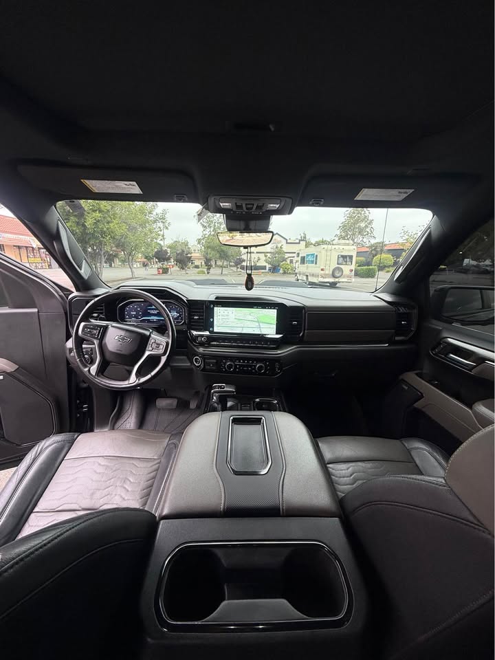 2022 Chevrolet ZR2 · Black in Fremont, CA (photo 9) — photo 9