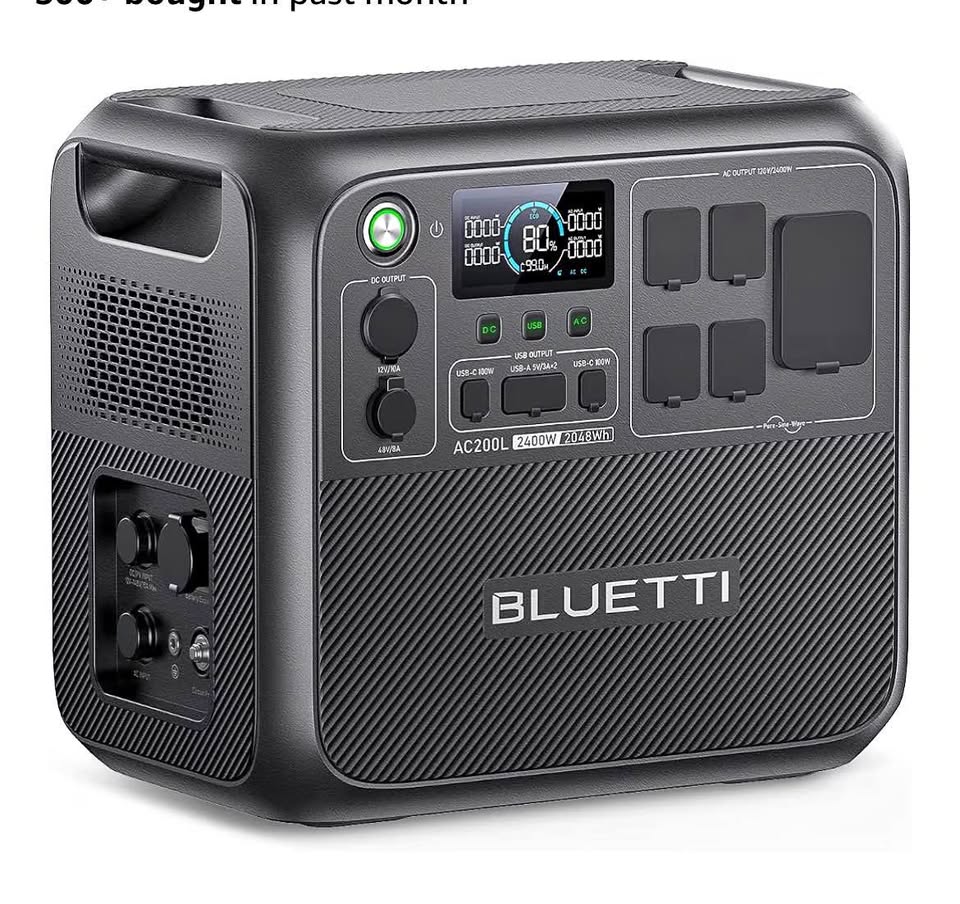 BLUETTI AC200L Portable Power Station in Bellevue, WA (photo 1)