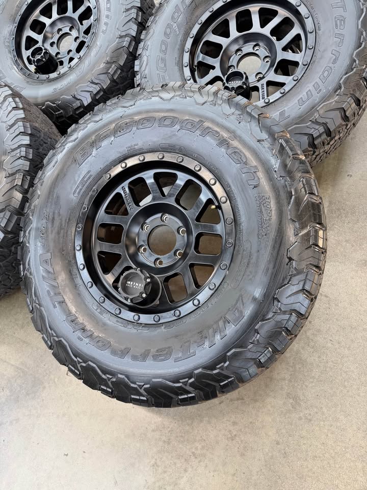17x9 method 312 wheels/ 37x12.50r17 BFGoodrich ko2 tires 6x5.5 in Lehi, UT (photo 4) — photo 4