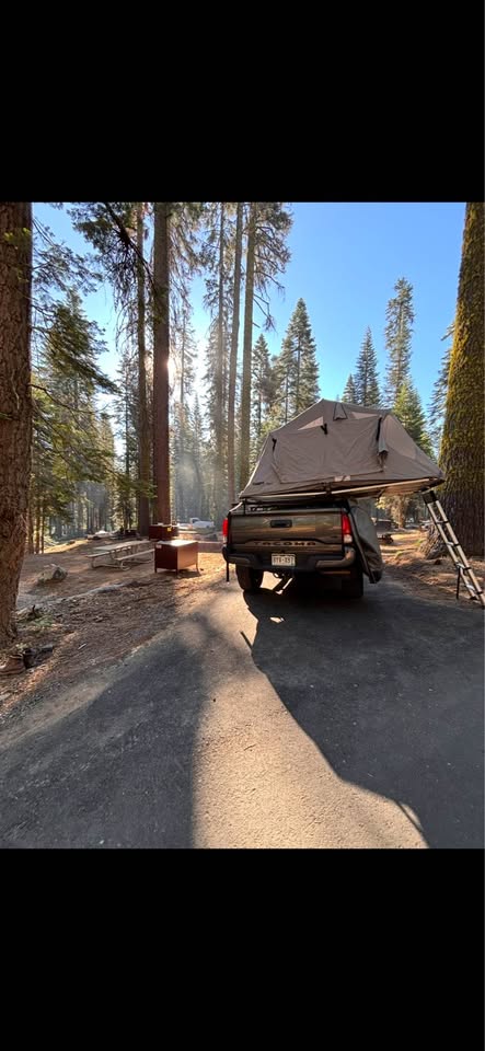 Thule Tepui Kukenam 3 rooftop tent and bed rack in Lone Tree, CO (photo 2) — photo 2