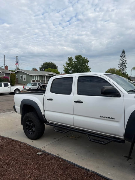 2010 Toyota Tacoma Double Cab · 4WD 4D in San Diego, CA (photo 4)
