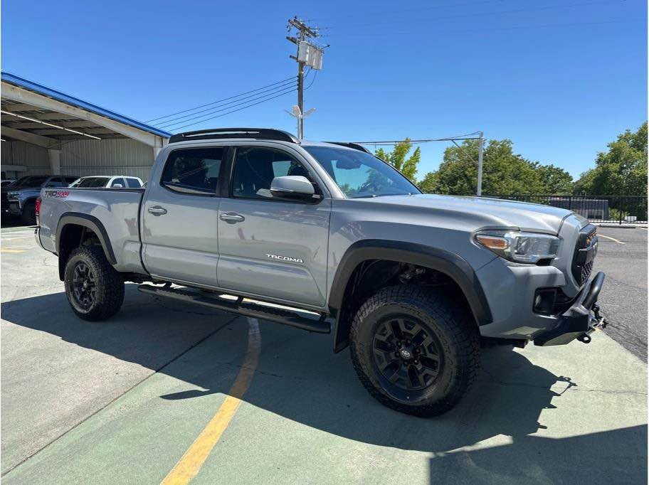 2018 Toyota Tacoma Double Cab · TRD Off-Road Pickup 4D 6 ft in Roseville, CA (photo 3) — photo 3
