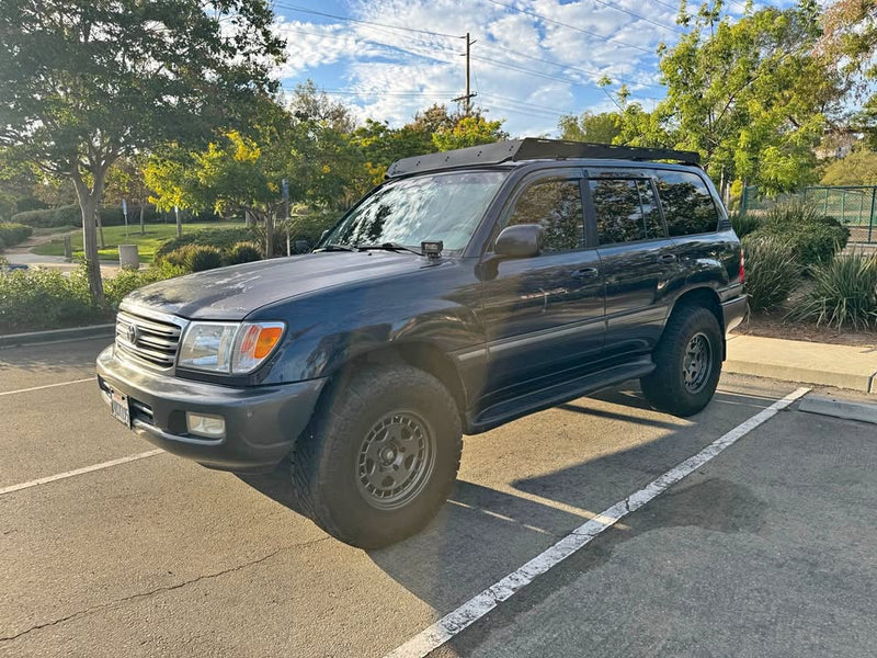 2004 Toyota Landcruiser — photo 1