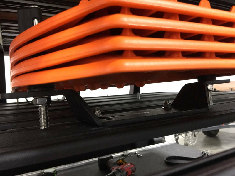 K9 MAXTRAX Mount Set — Equipt Expedition Outfitters (photo 5) — photo 5