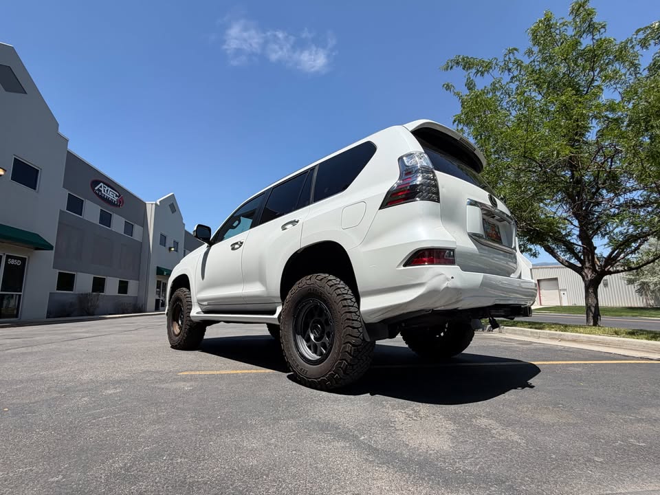 2020 Lexus gx460 in North Salt Lake, UT (photo 8) — photo 8