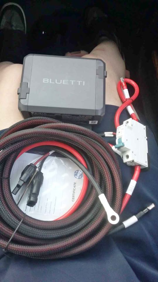 Bluetti Power Station Battery Cable Kit in San Pablo, CA (photo 1) — photo 1