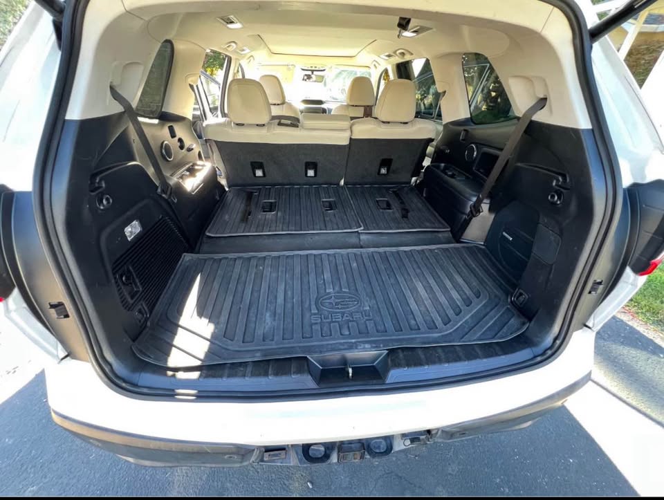 2019 Subaru Ascent Unlimited Touring AWD in Madera, CA (photo 8) — photo 8