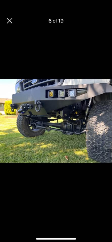 2003 Ford E250 in  (photo 4)