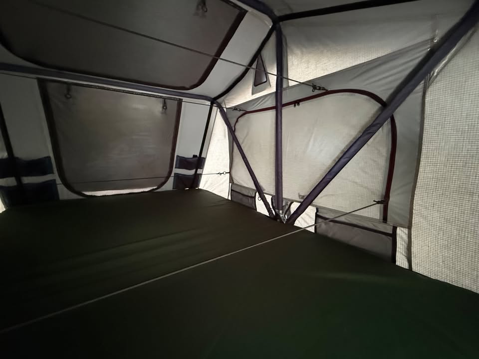 Thule Tepui Autana 3 Rooftop Tent w/ Annex + Sheets – Excellent Condition in Oceanside, CA (photo 6) — photo 6