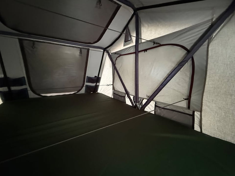 Thule Tepui Autana 3 Rooftop Tent w/ Annex + Sheets – Excellent Condition in Oceanside, CA (photo 6) — photo 6