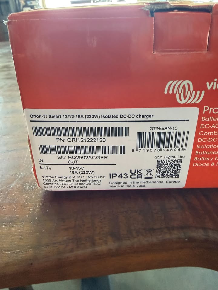 Victron Orion Smart DC/DC Charger, 12/12v-18a in Chico, CA (photo 3)