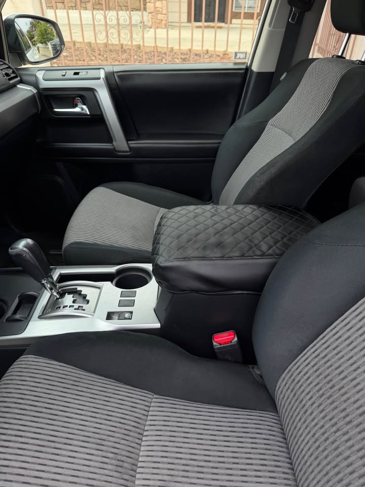 2016 Toyota 4Runner · SR5 Sport Utility 2D in San Diego, CA (photo 10) — photo 10