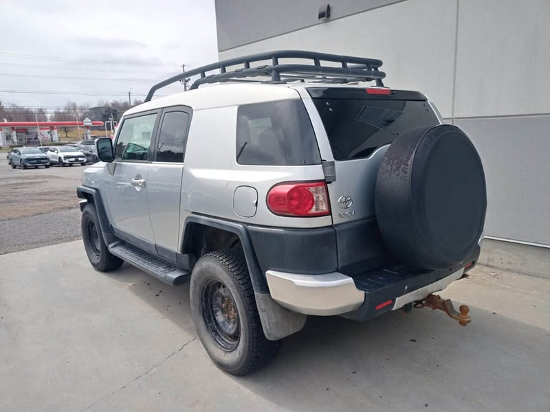 2007 Toyota FJ Cruiser in Brampton, Ontario (photo 4) — photo 4